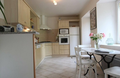 Le Plessis-Lastelle Cottage | Spacious detached house with fireplace, bikes, and outdoor games - Pets allowed