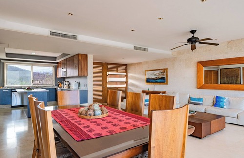 Santa Maria Huatulco Condo | Spacious Design with Beach Access and Ocean Views