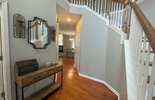 Suwanee House | Spacious Dream home W/Private Pool!