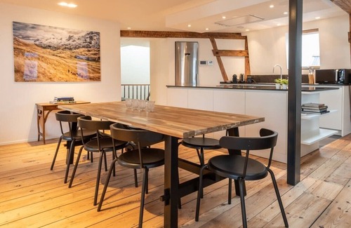Lower Town Apartment | Spacious Duplex Close to all Cultural Sites
