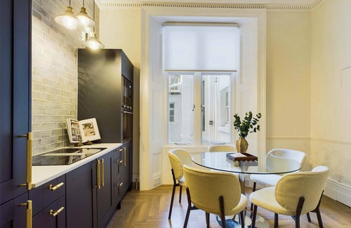 Brompton & Hans Town Apartment | Spacious Duplex Apartment with Terrace by Harrods