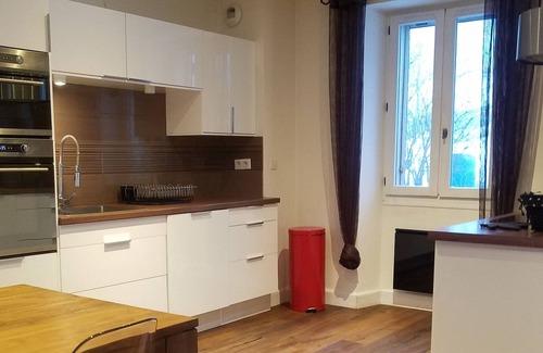 Bozel House | Spacious duplex in house in the center of Bozel