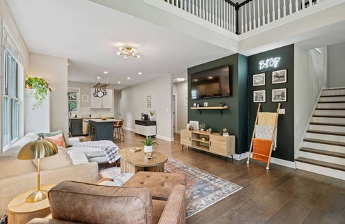 Durham House | Spacious Durham Home Close To Everything "Duke"