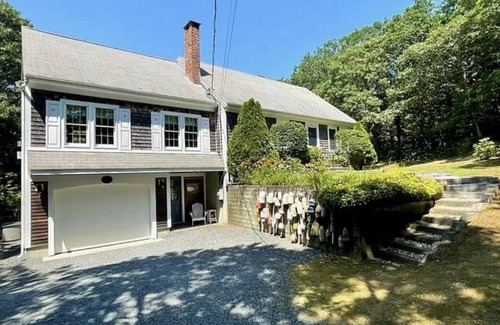 Eastham House | Spacious Eastham Getaway-5 minutes from Beach