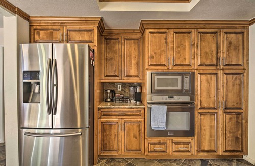 Mount Helix House | Spacious El Cajon Villa - 14 Mi to Downtown!