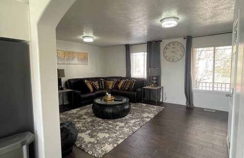 Lehi House | Spacious Elegance at Thanksgiving Point Lehi