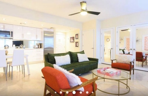 South Beach Condo | Spacious, Elegant, 1 Bdrm Dreamy Escape On Ocean Drive