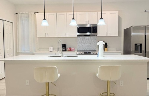 Taft House | Spacious Entire House Near Orlando Intl' Airport