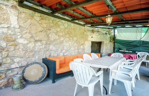 Salinillas de Buradon Villa | Spacious Wine Cellar Mansion