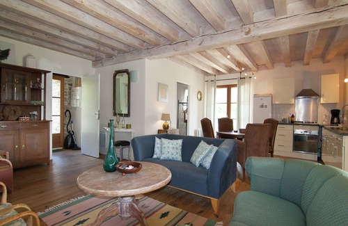 Roussines House | Spacious Estate in Roussines