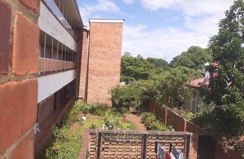 Bulawayo Apartment | Spacious Executive Holiday Apartment In Bulawayo