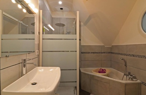 La Chapelle d'Audaine Cottage | Spacious family house near Bagnoles-de-l'Orne