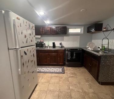 Fair Haven Heights Apartment | Spacious Family-friendly Apartment