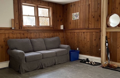 South Londonderry House | Spacious Family getaway near Magic Mountain, VT