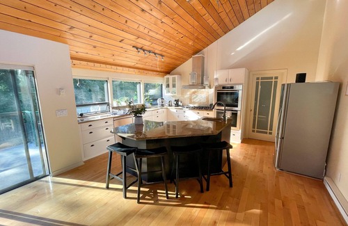 Squamish House | Spacious Family Home central to Squamish trails