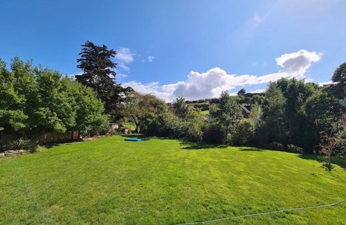 Croyde House | Spacious family home with huge garden
