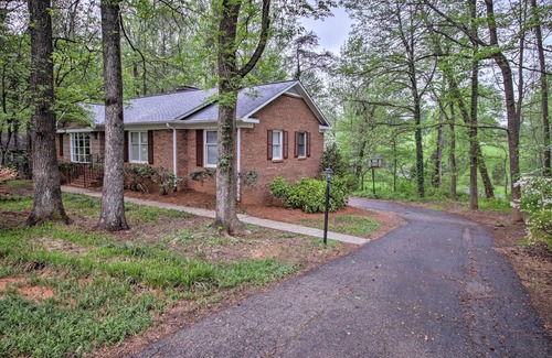 Lewisville House | Spacious Family Home - 17 Miles to Winston-Salem!