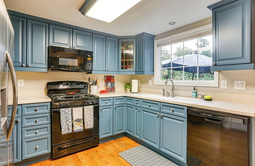 Littleton House | Spacious Family Home w/Deck & Yard in Littleton!