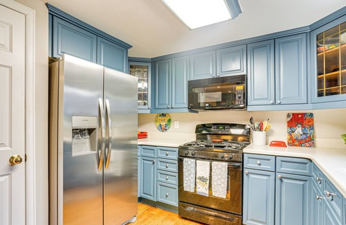 Littleton House | Spacious Family Home w/Deck & Yard in Littleton!