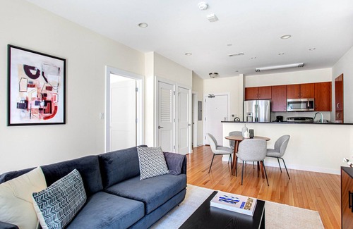 Fenway–Kenmore Apartment | Spacious Fenway 2BR w/Gym, steps from Fenway Park, by Blueground