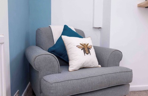 Bath Apartment | Spacious Flat in Bath - Sleeps 3