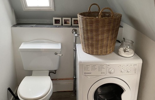 Stroud Green Apartment | Spacious flat with large double bedroom