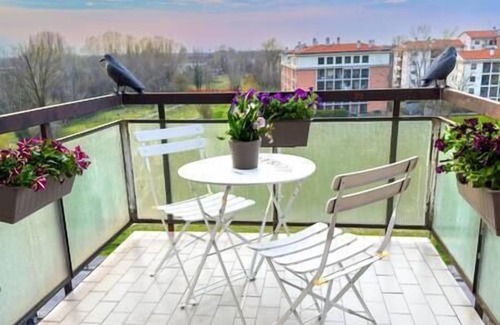 Cesano Boscone Apartment | Spacious four-room Bordeaux Apartment