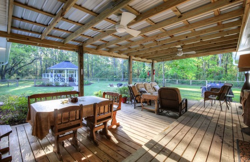 Point Clear House | Spacious & Fun Home with beautiful fenced yard, gazebo, game room +more!