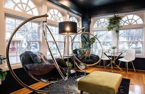 Buffalo House | Spacious! Game rm, Jungle rm, Bubble Chairs, Record Player