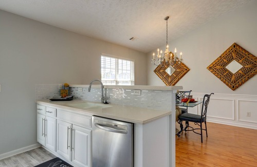 Riverdale House | Spacious Georgia Home w/Deck, Grills & Fireplace!