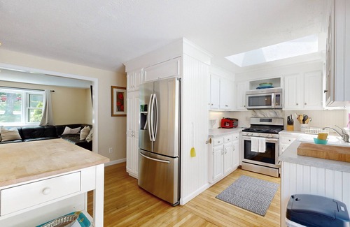 West Barnstable House | Spacious getaway near beach with private seasonal pool, hot tub, & 2 offices