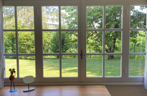 Monclar House | Spacious Gite with Large Private Swimming Pool