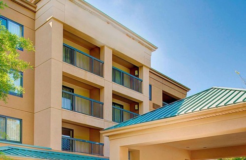Crestline Heights House | Spacious Good-Value Accommodation! 2 Pet-Friendly Units, Near The Summit!