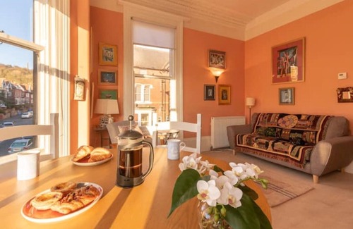 Scarborough Apartment | Spacious & Great Location Flat Close to the Seafront
