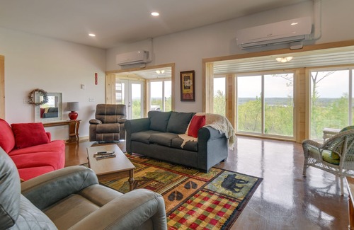 Greene Cabin | Spacious Greene Cabin Rental on 650-Acre Vineyard!