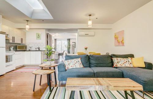 Plateau Mont Royal Apartment | Spacious Group Haven Near Trendy St Laurent