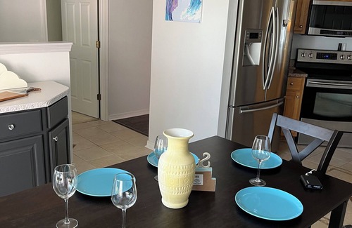 Navarre House | Spacious Group Retreat– 2 Adjacent Beach Homes, Sleeps 18+, 2 Pools