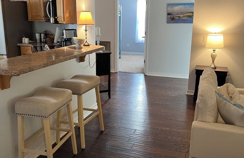 Navarre House | Spacious Group Retreat– 2 Adjacent Beach Homes, Sleeps 18+, 2 Pools