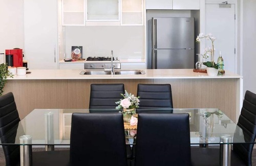 Brisbane Central Business District Apartment | Spacious High Floor Family Apartment|Superb Views
