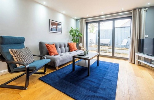 Pontcanna Condo | Spacious High Spec Flat near Cardiff City Centre