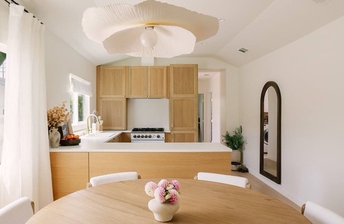 Glenoaks Canyon House | Spacious Highland Park 4 Bedroom Oasis