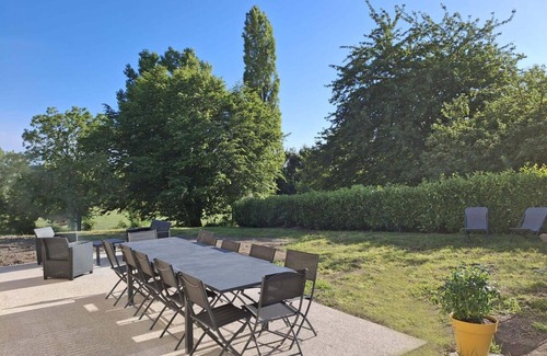 La Mesniere Cottage | Spacious Historic Manor with Modern Amenities, Terrace, and Garden in La Mesnière