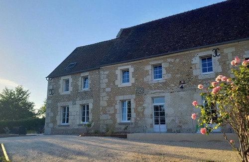 La Mesniere Cottage | Spacious Historic Manor with Modern Amenities, Terrace, and Garden in La Mesnière