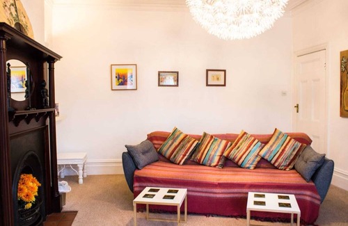 Weston-super-Mare Condo | Spacious Holiday Apartment near the Sea