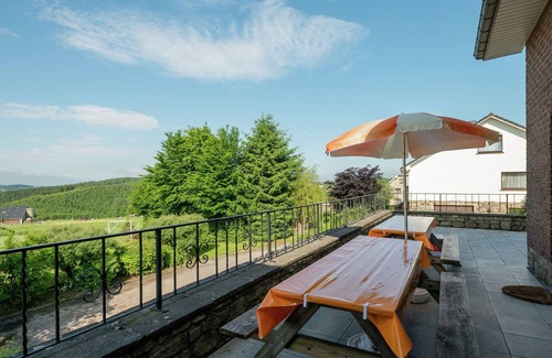 Walk House | Spacious Holiday Home in Chodes with Sauna