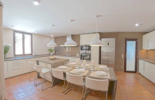 Deia Villa | Spacious holiday home with pets allowed