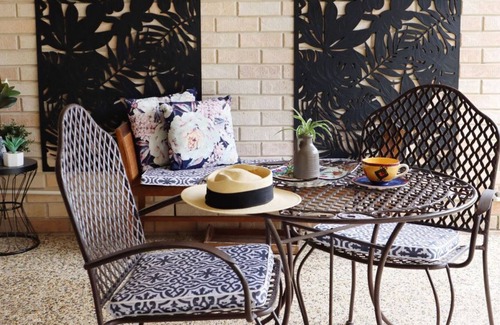 Mountain Creek House | Spacious Home 5 mins to Mooloolaba Beach