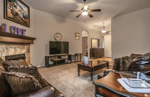 Norman House | Spacious Home - 5 Min. to OU campus!