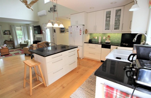 Bass River House | Spacious Home a Short Distance to Parker's River Beach! (1985)