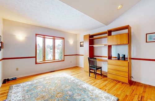 Geneva House | Spacious home close to wine trail with deck, lake view & home office